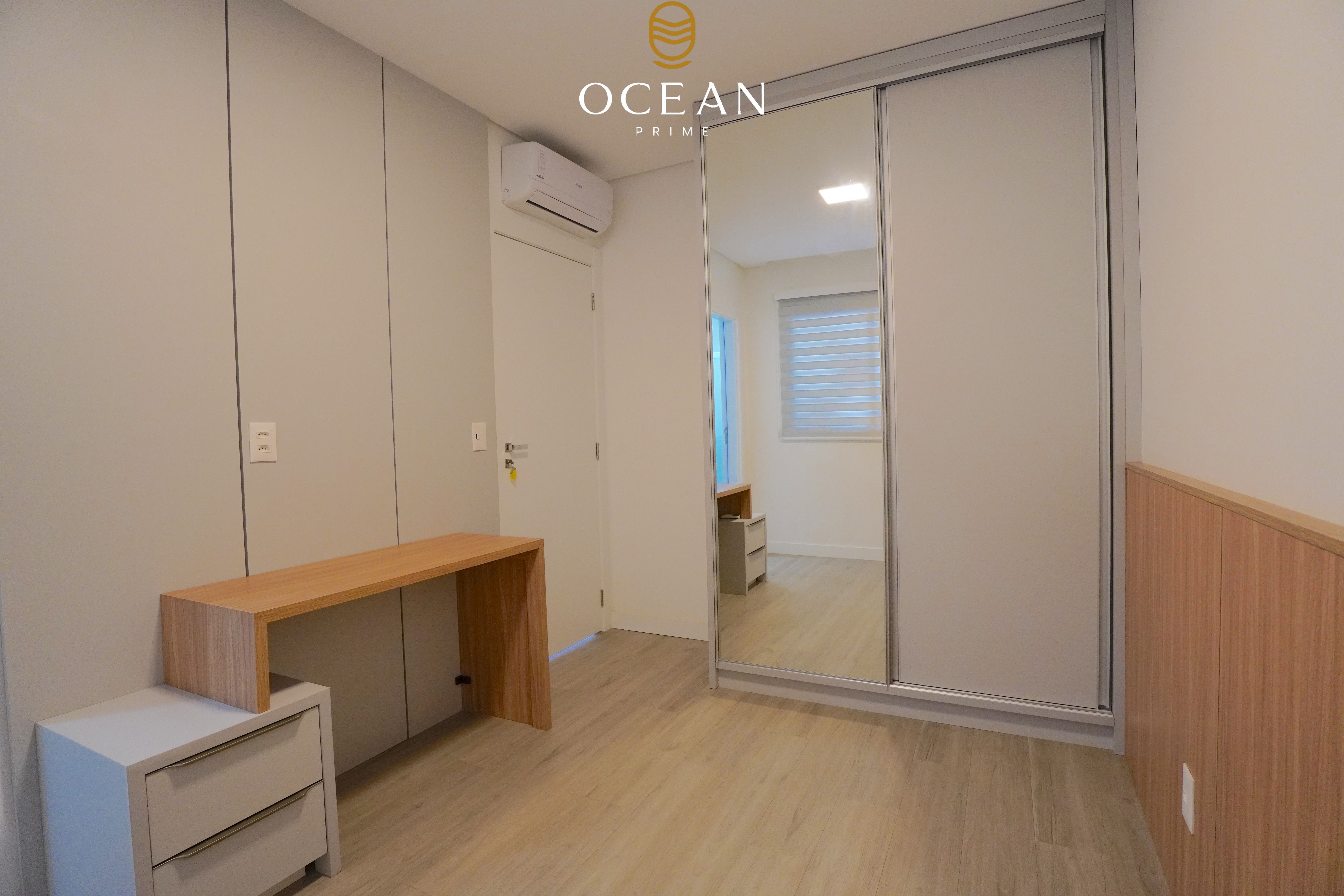 Apartamento a venda no Ed. Brava Garden na Praia Brava