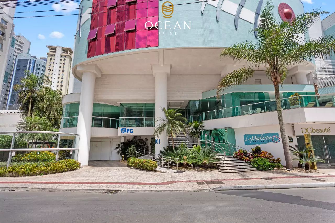 Apartamento à venda, 3 quartos, 1 suíte, 3 vagas, Centro - Balneário Camboriú/SC