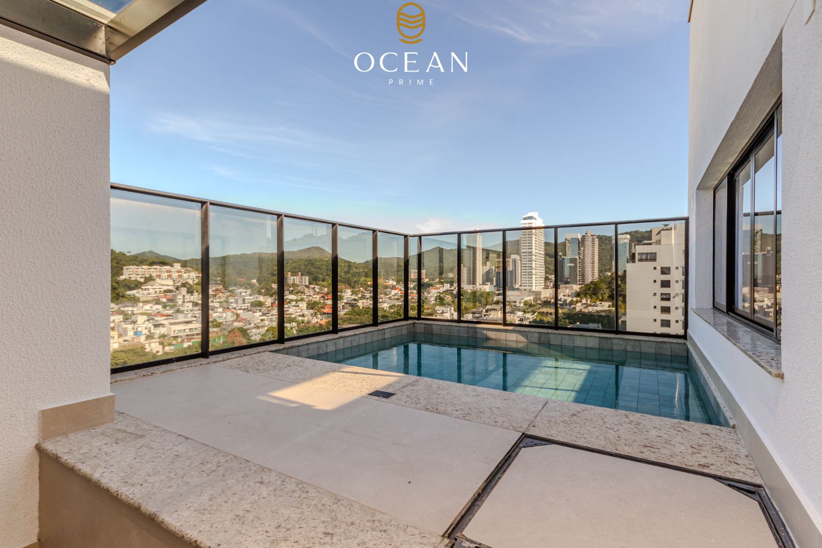 Cobertura à venda em Praia Brava, Itajaí/SC — foto principal