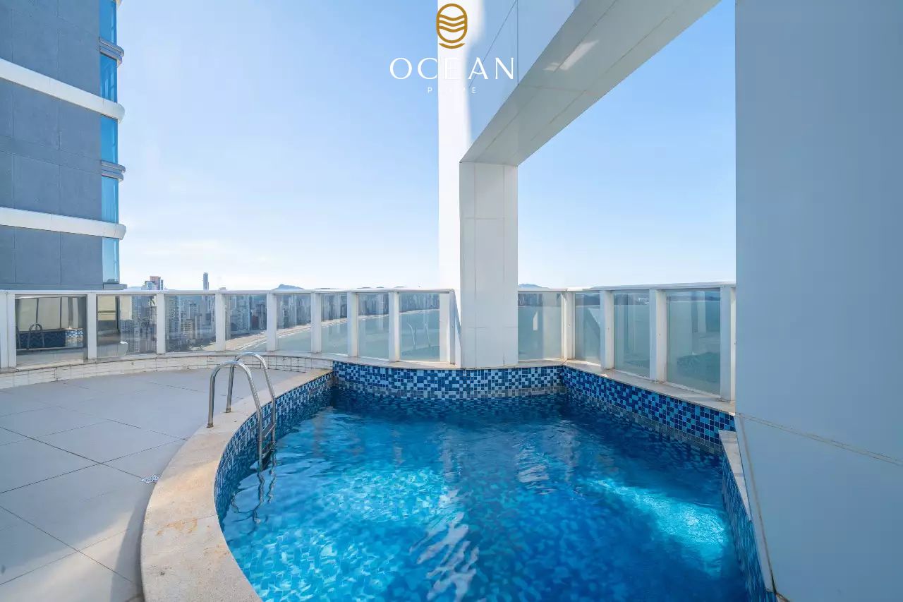 Cobertura Duplex à venda no Frente Mar: