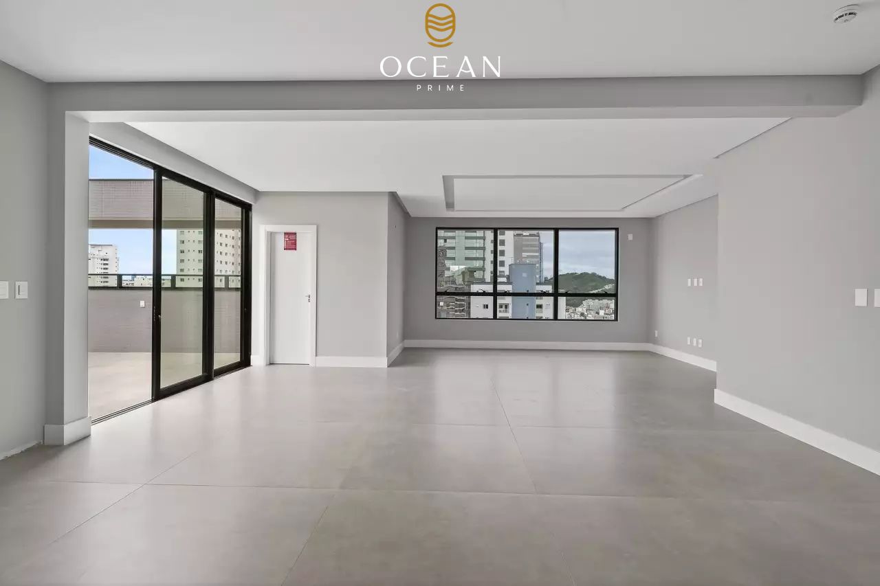 Apartamento à venda no Pioneiros: