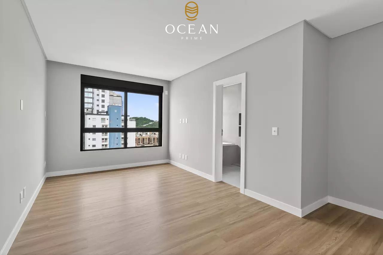 Apartamento à venda no Pioneiros: