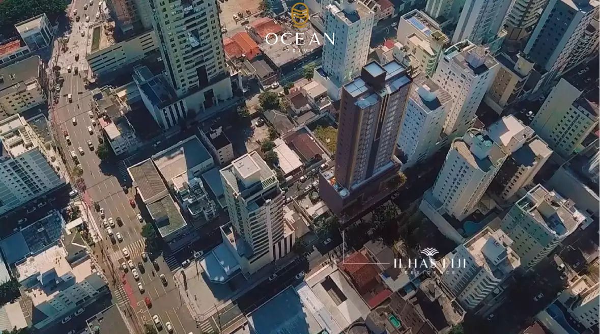 Cobertura à venda em Centro, Balneário Camboriú/SC — foto 2 de 11