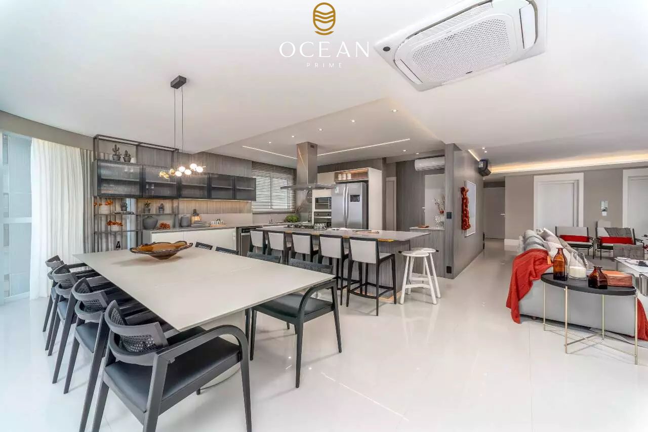 Apartamento à venda no Frente Mar: