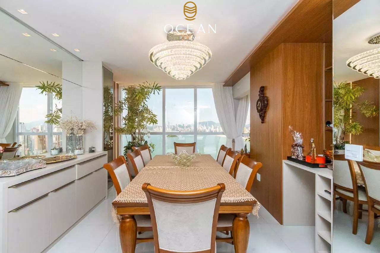 Apartamento à venda no Pioneiros: 