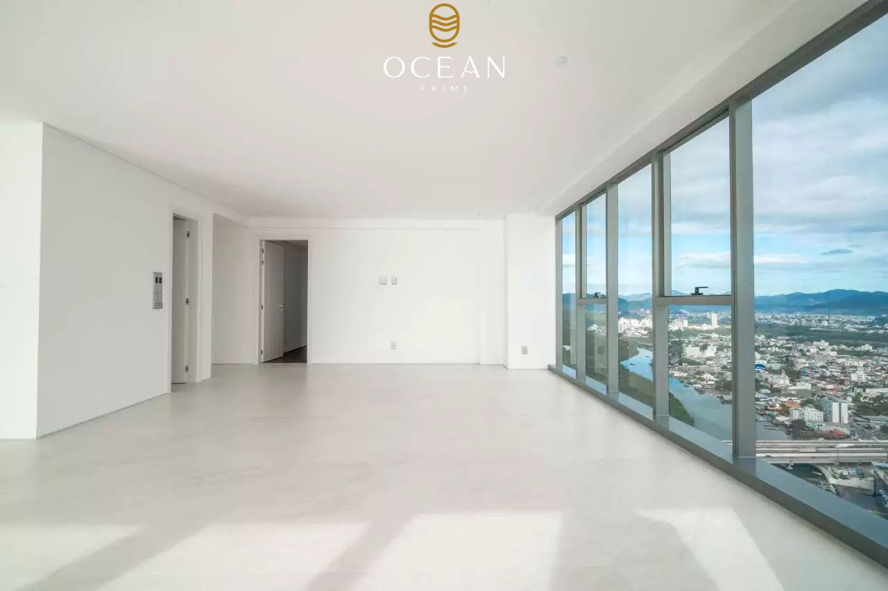 Apartamento à venda no Frente Mar: