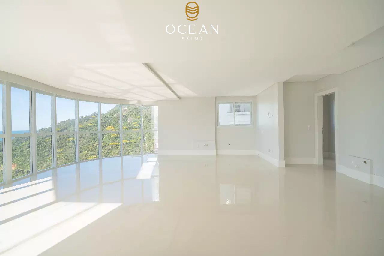 Apartamento à venda no Frente Mar: