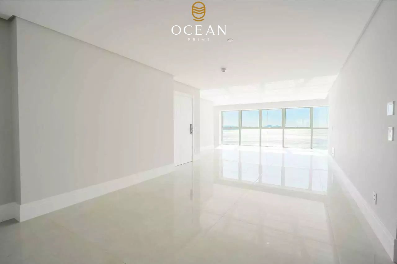 Apartamento à venda no Frente Mar: