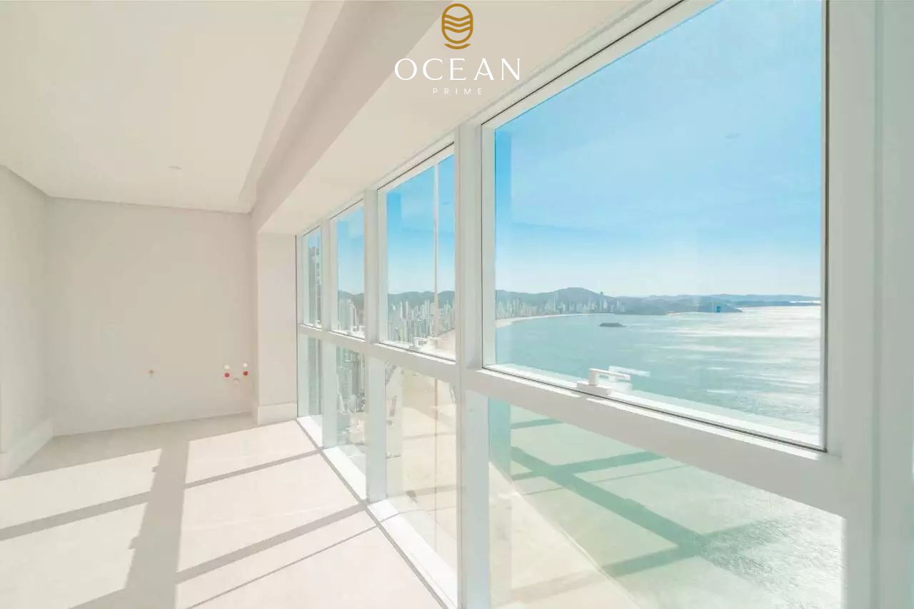 Apartamento à venda no Frente Mar: