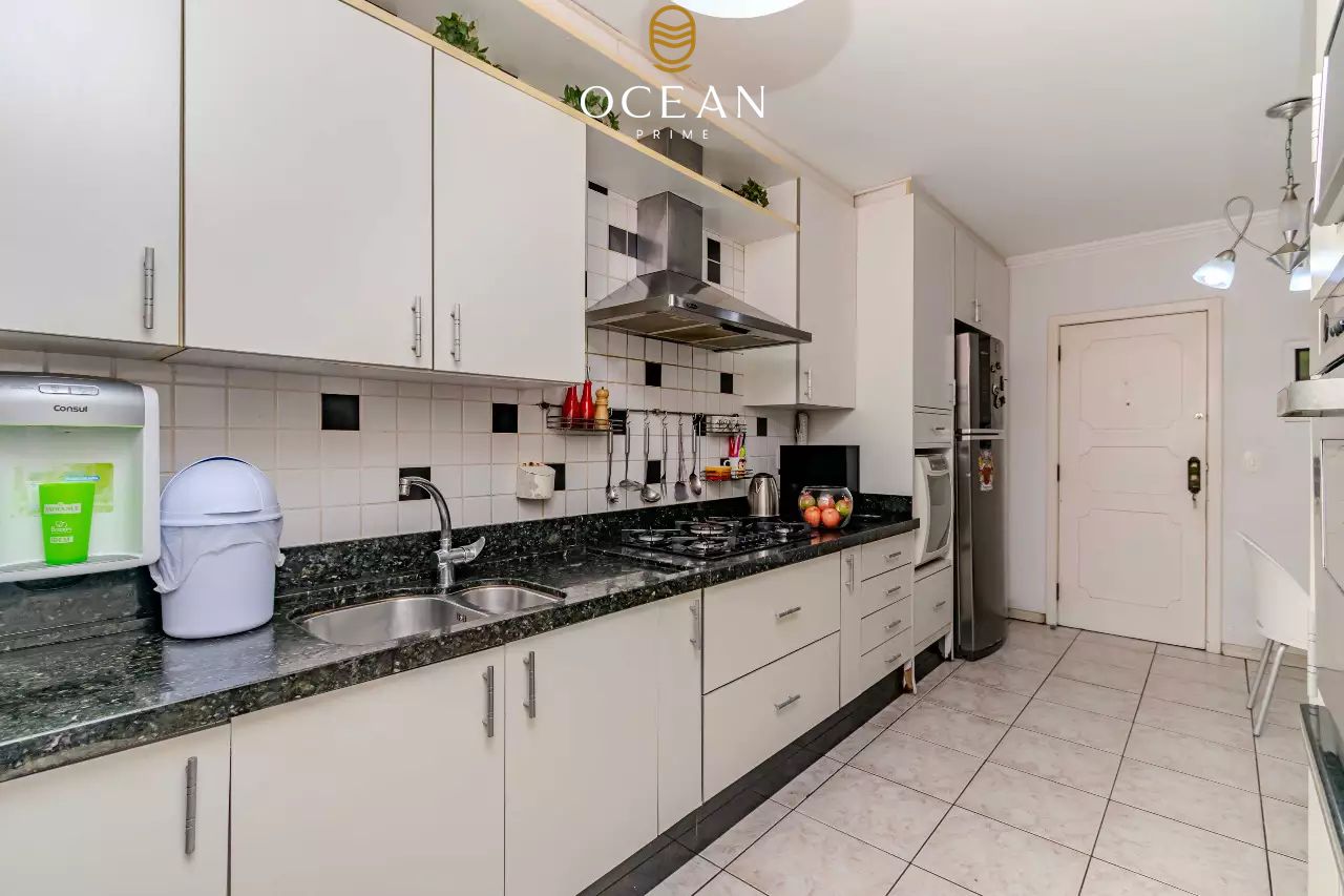 Apartamento à venda no Frente Mar: