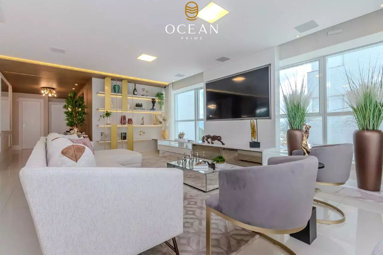 Apartamento à venda no Frente Mar: 