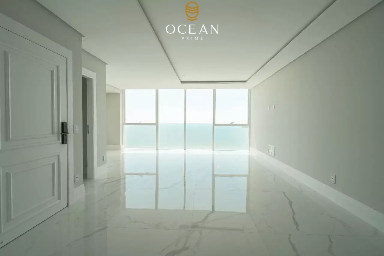 Apartamento à venda no Frente Mar: